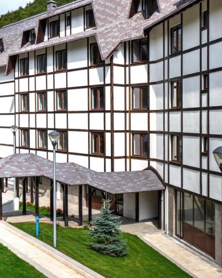 Falling Star Apartman Brzeće Exterior foto